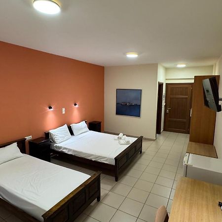 סיבוטה Chrisovalanto Hotel חדר תמונה