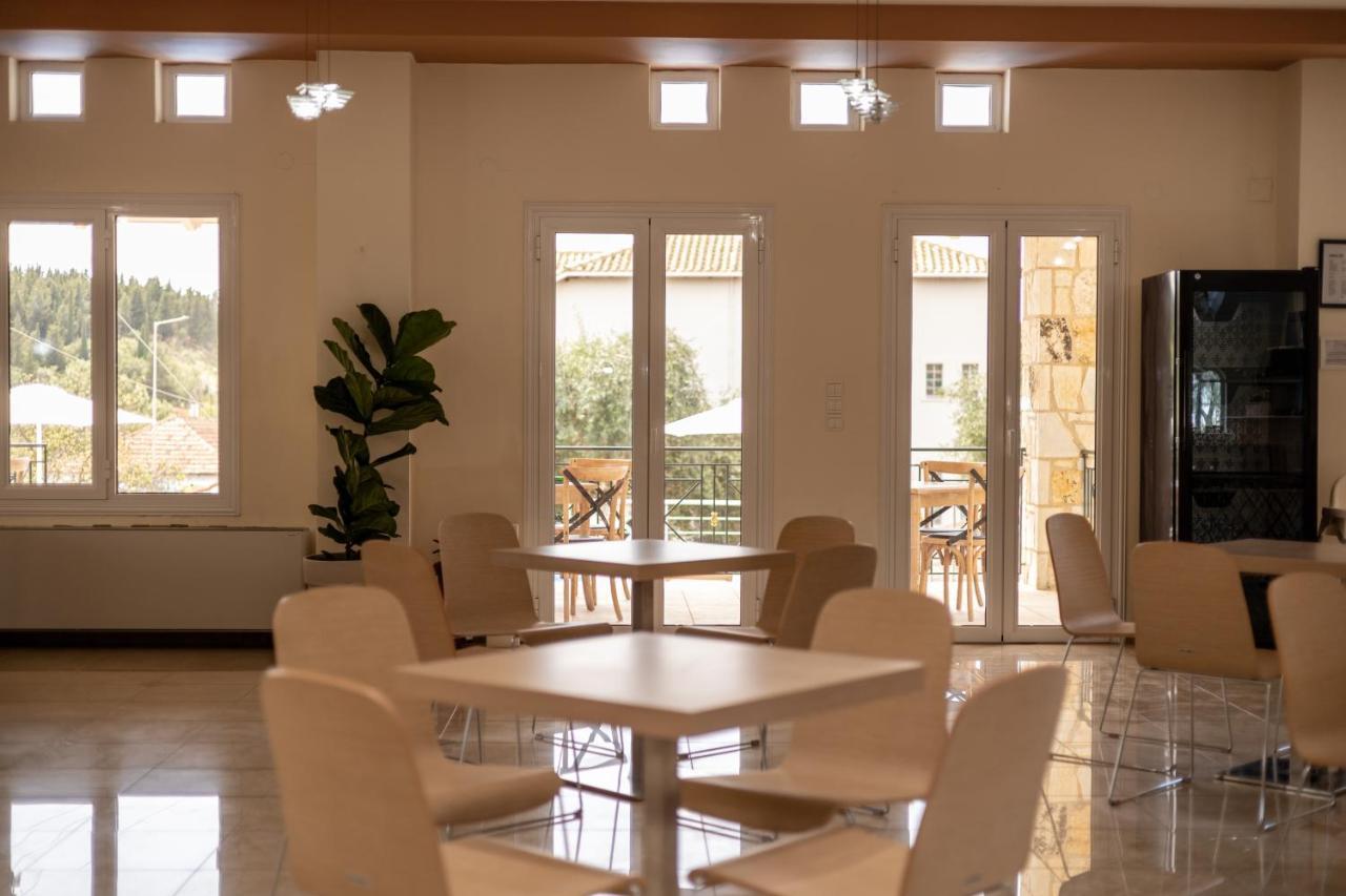 סיבוטה Chrisovalanto Hotel מראה חיצוני תמונה