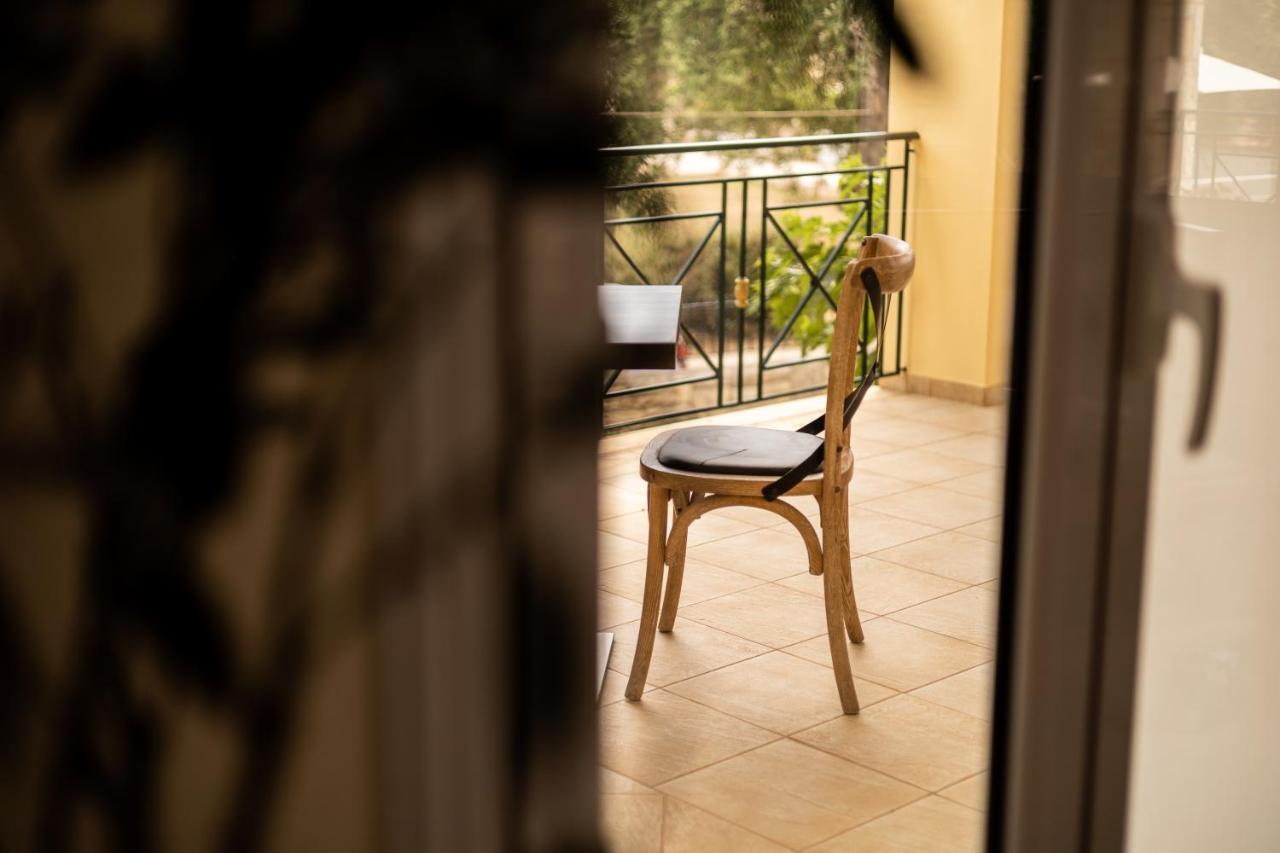 סיבוטה Chrisovalanto Hotel מראה חיצוני תמונה