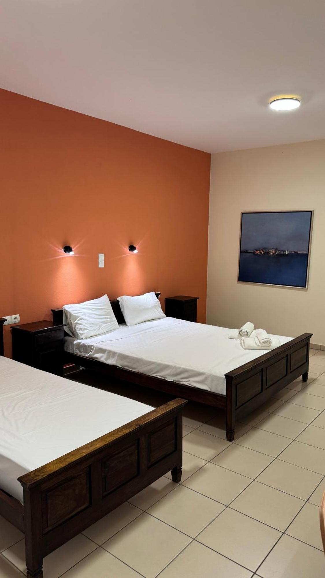 סיבוטה Chrisovalanto Hotel חדר תמונה