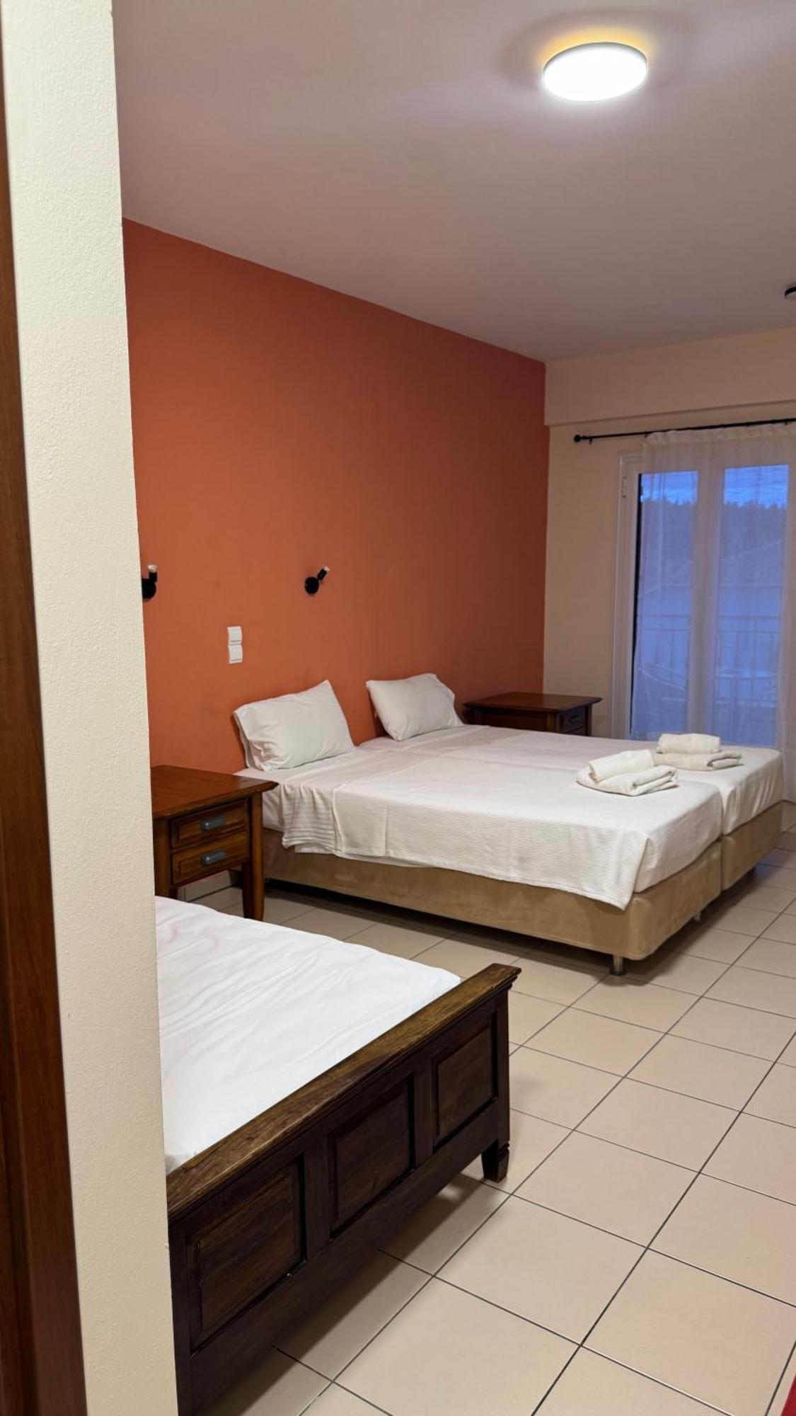 סיבוטה Chrisovalanto Hotel חדר תמונה