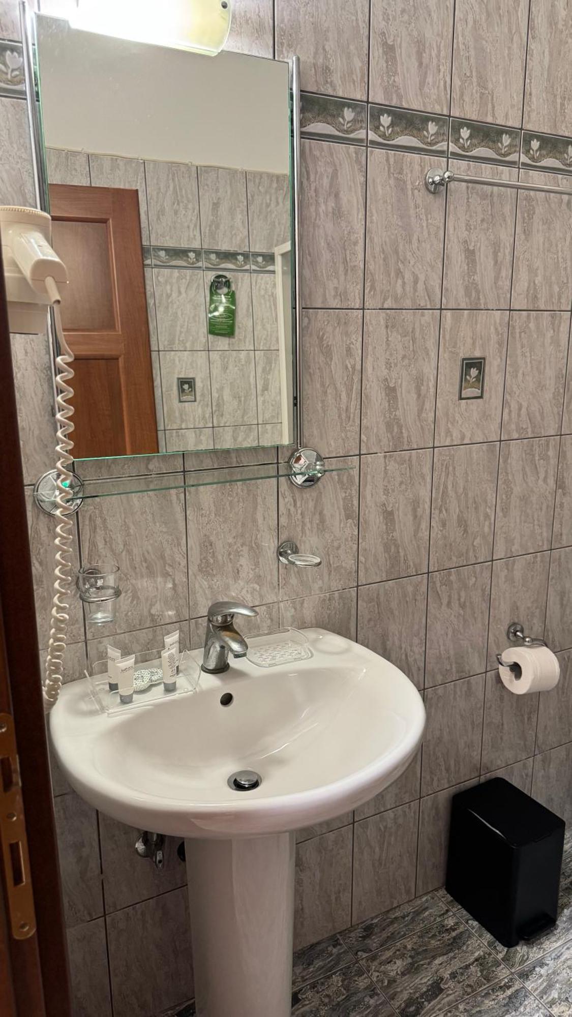 סיבוטה Chrisovalanto Hotel חדר תמונה