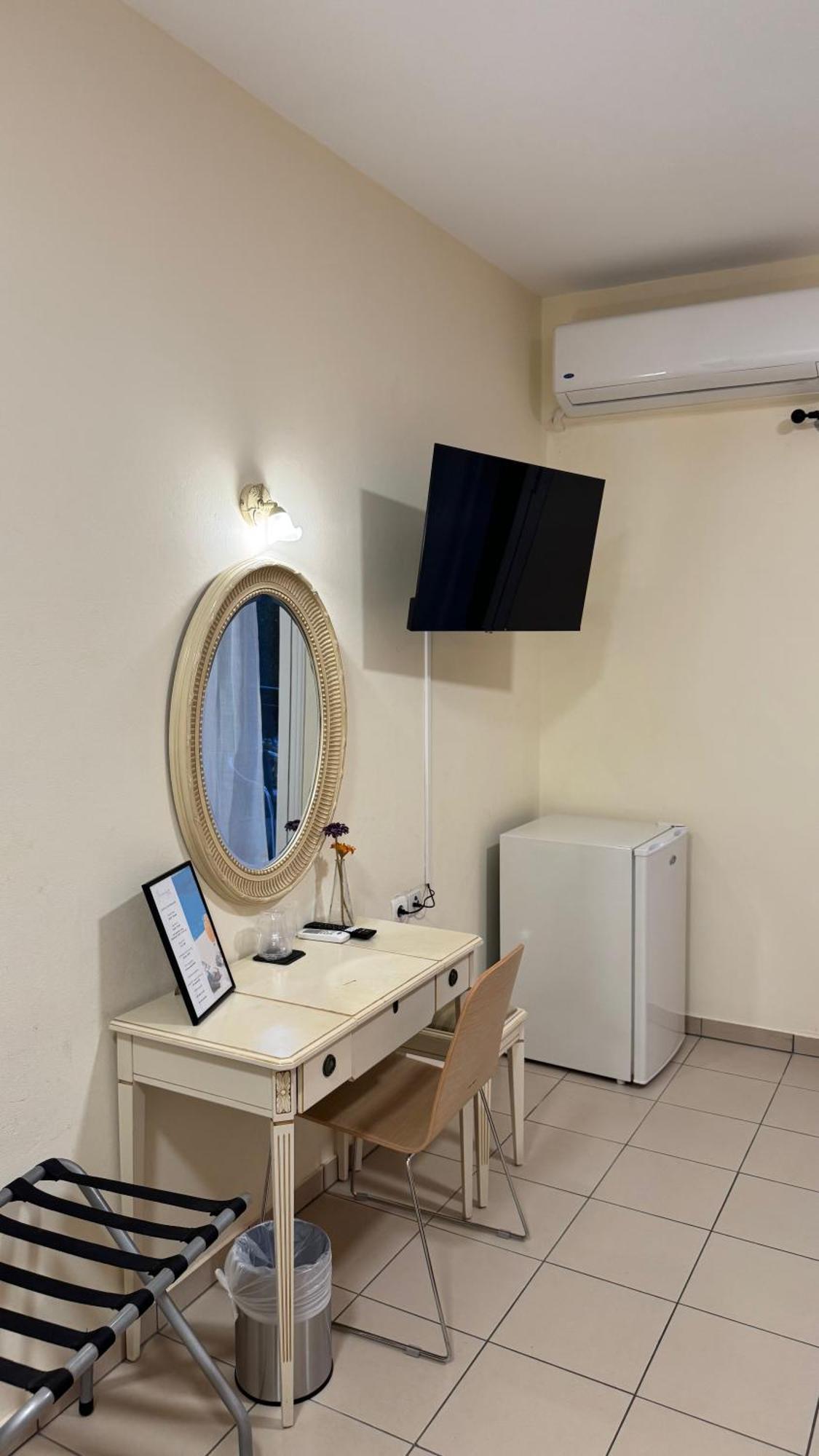 סיבוטה Chrisovalanto Hotel חדר תמונה