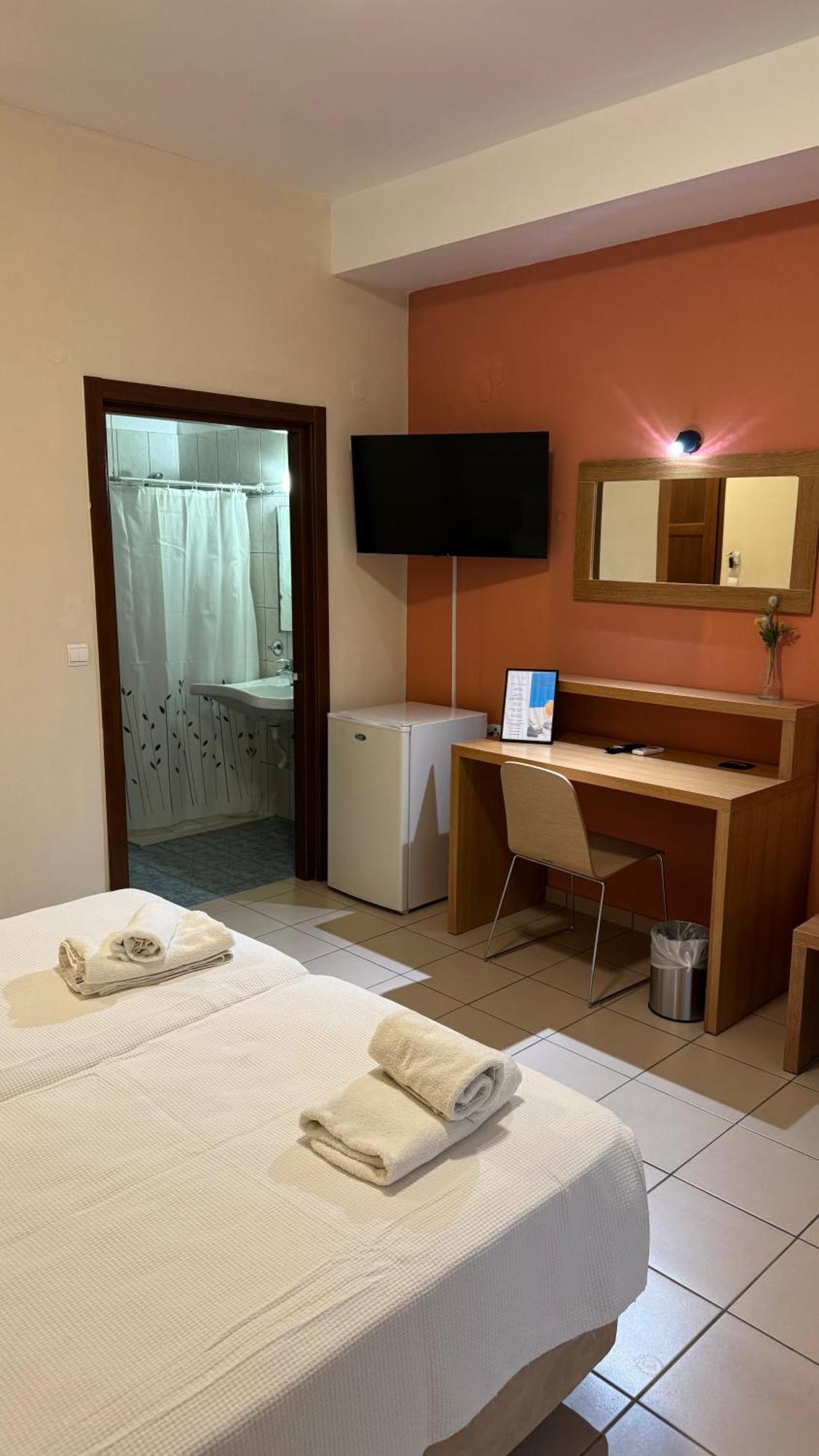 סיבוטה Chrisovalanto Hotel חדר תמונה
