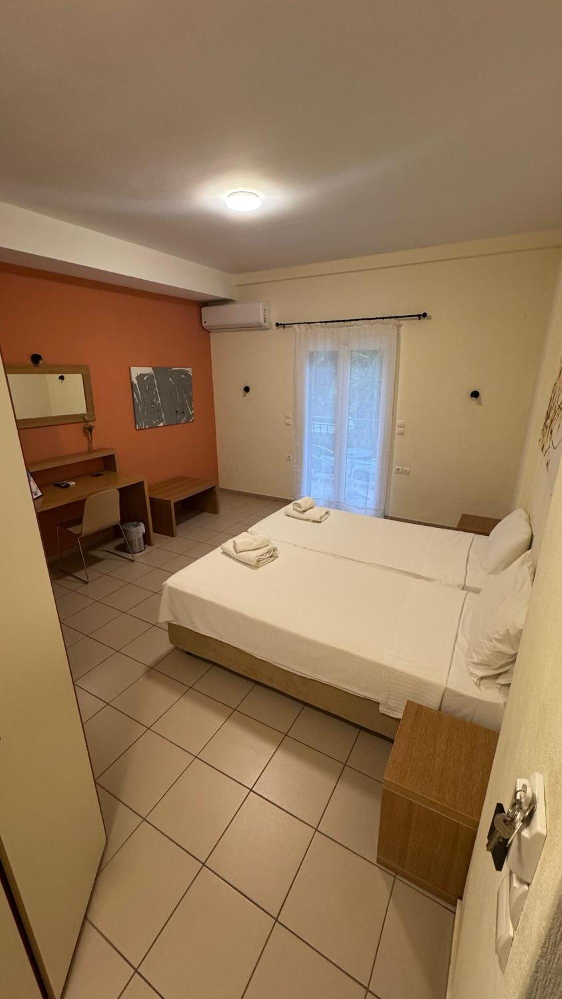 סיבוטה Chrisovalanto Hotel חדר תמונה
